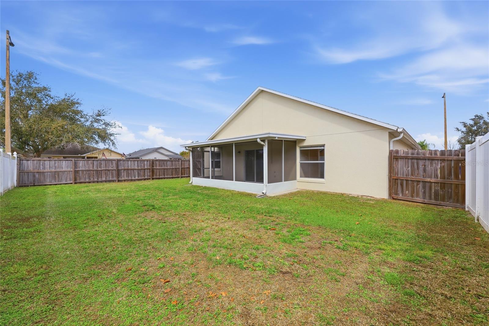 LAKEVIEW VILLAGE - Residential