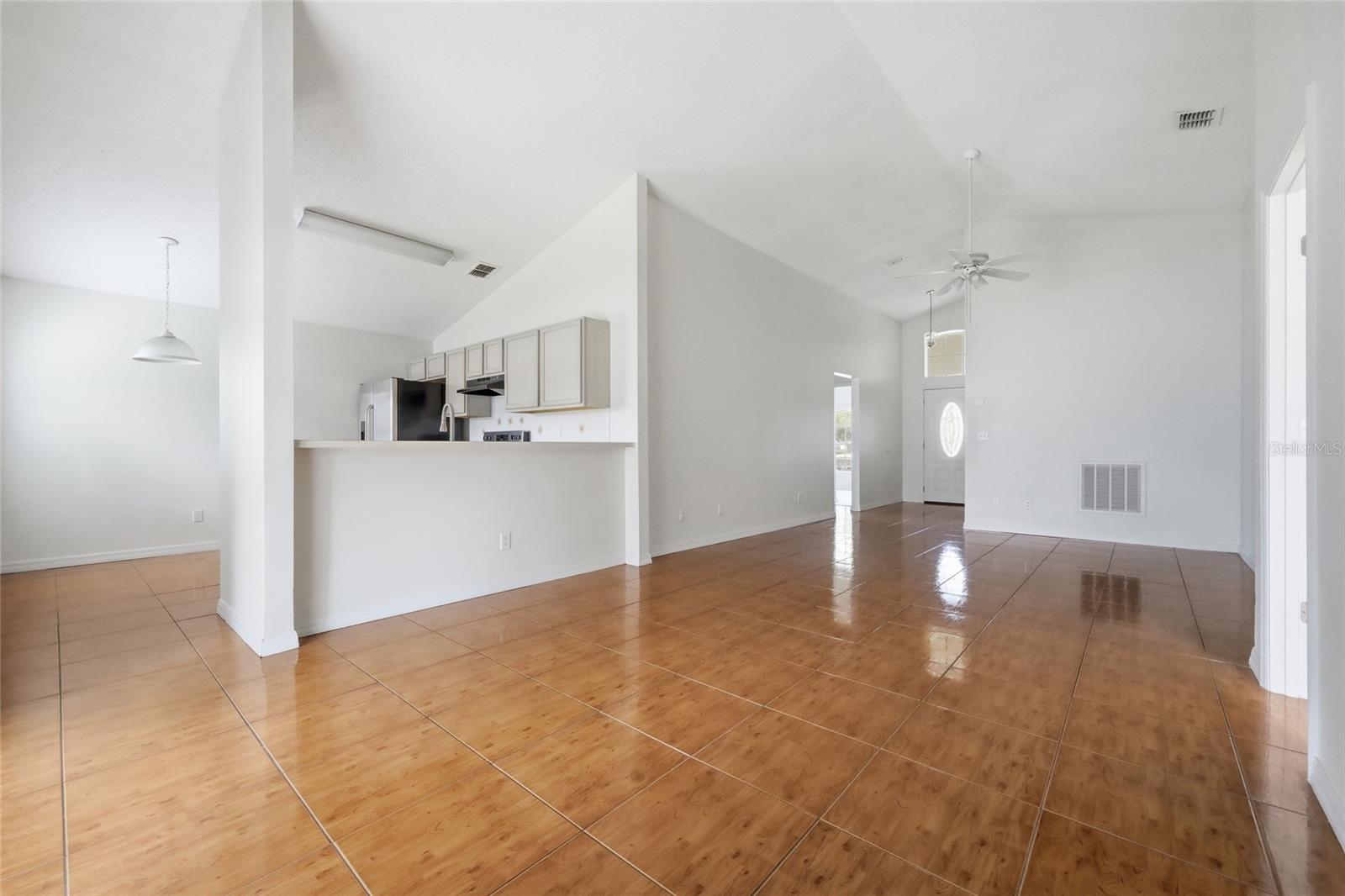 LAKEVIEW VILLAGE - Residential