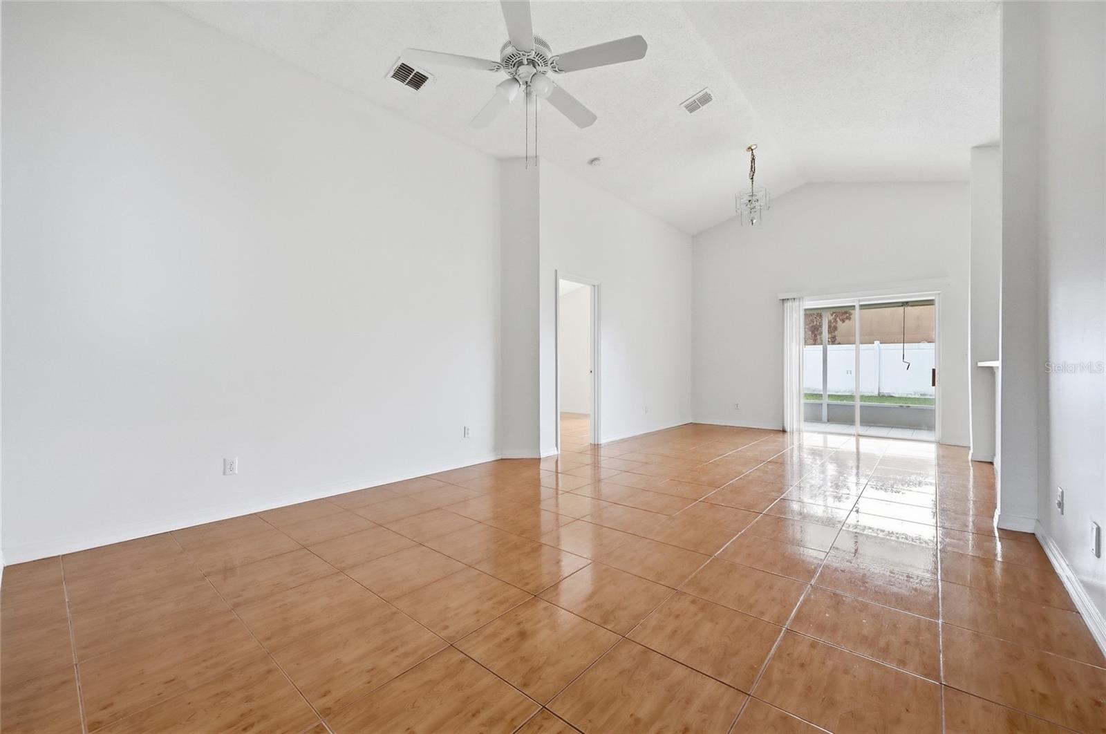 LAKEVIEW VILLAGE - Residential