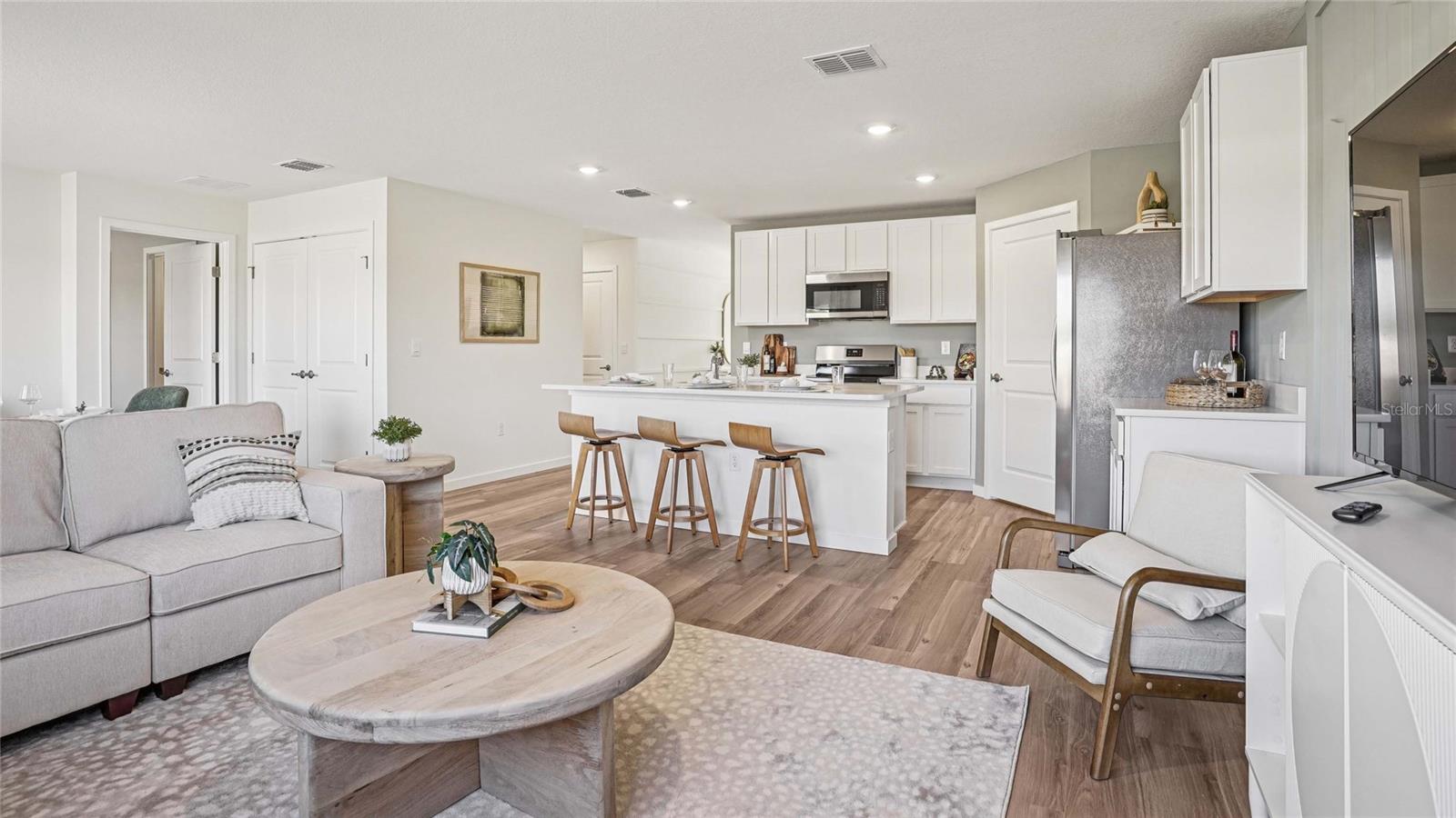 SUNSET HILLS - Residential