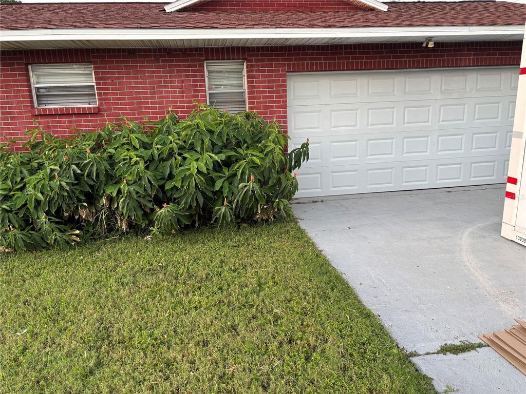 Photo of 2631 37th Street S, St Petersburg, FL 33711 (MLS # TB8439243)
