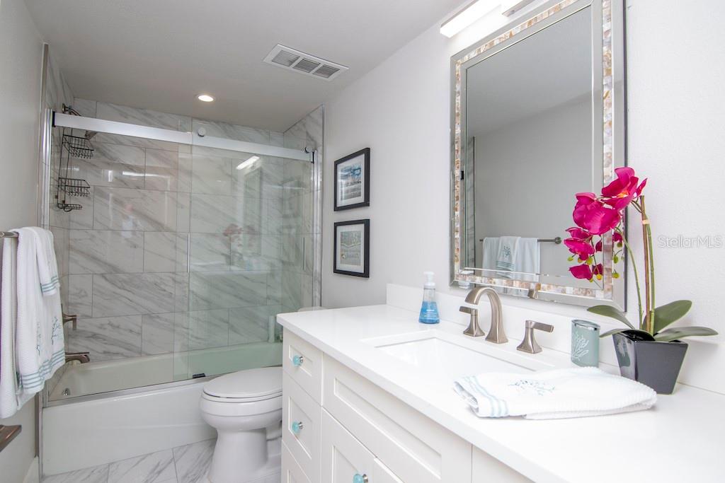 MARINA BAY OF ST PETERSBURG BEACH - Residential Lease