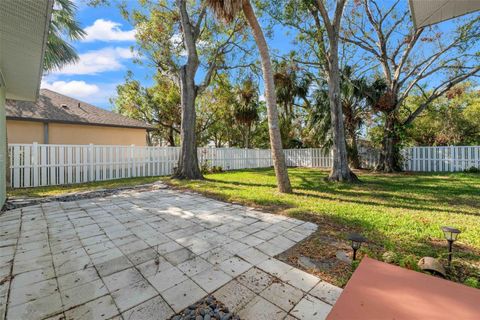 A home in ELLENTON