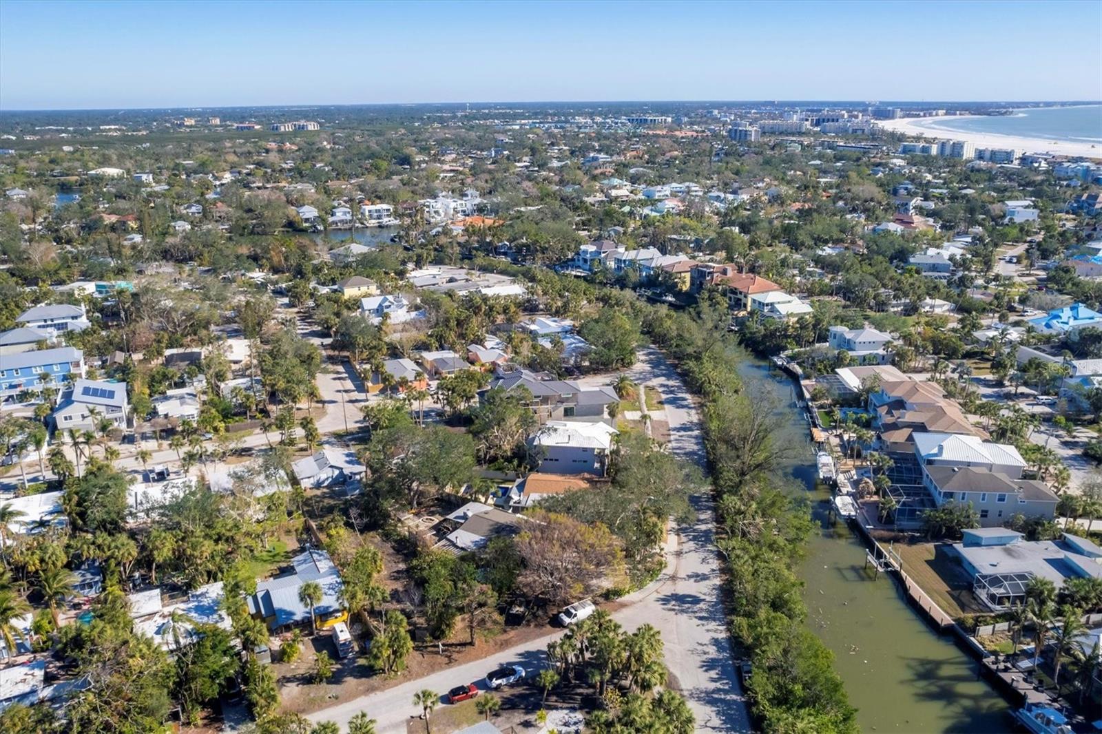 SARASOTA BEACH - Land