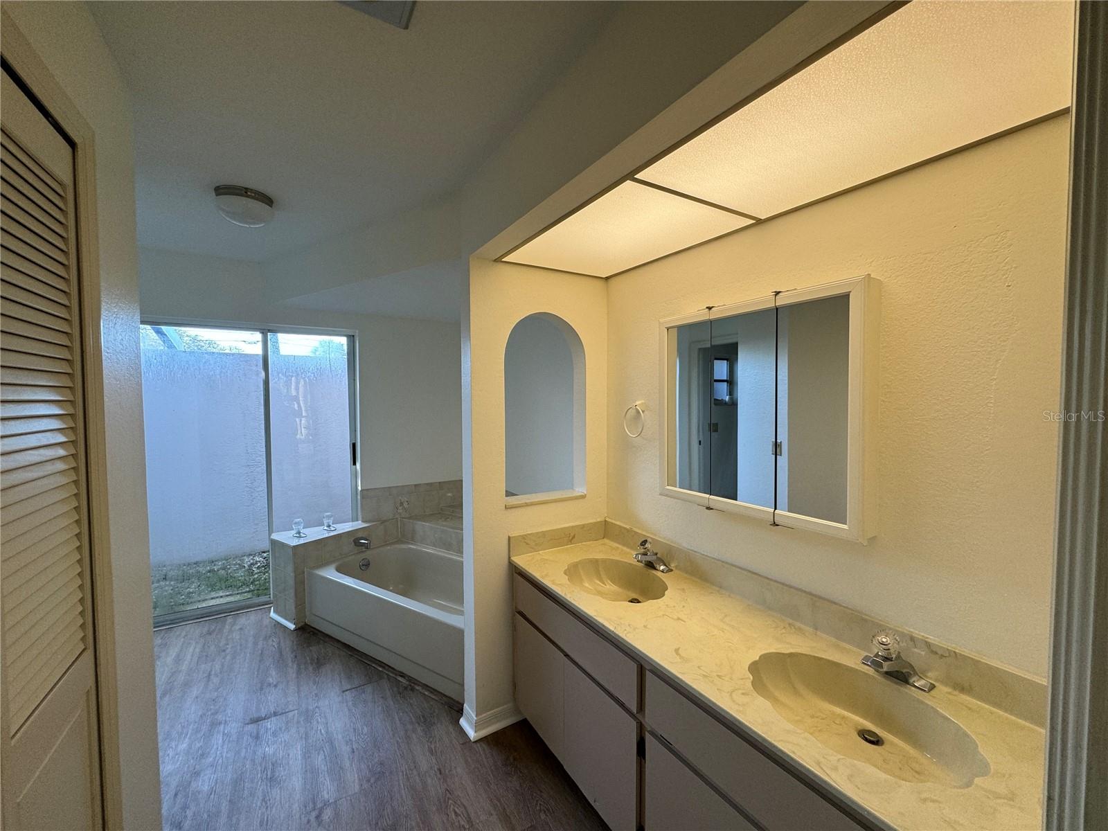 PORT CHARLOTTE SEC 028 - Residential Lease