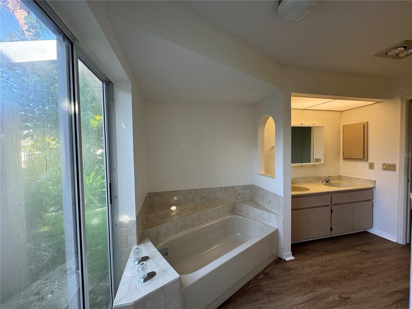 PORT CHARLOTTE SEC 028 - Residential Lease