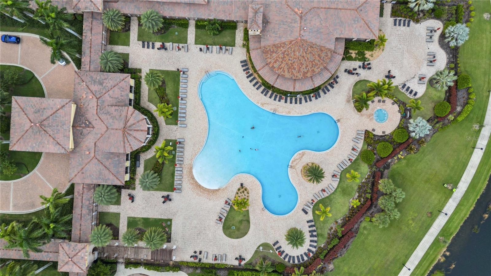 COACH HOMES III/GRAN PARADISO - Residential