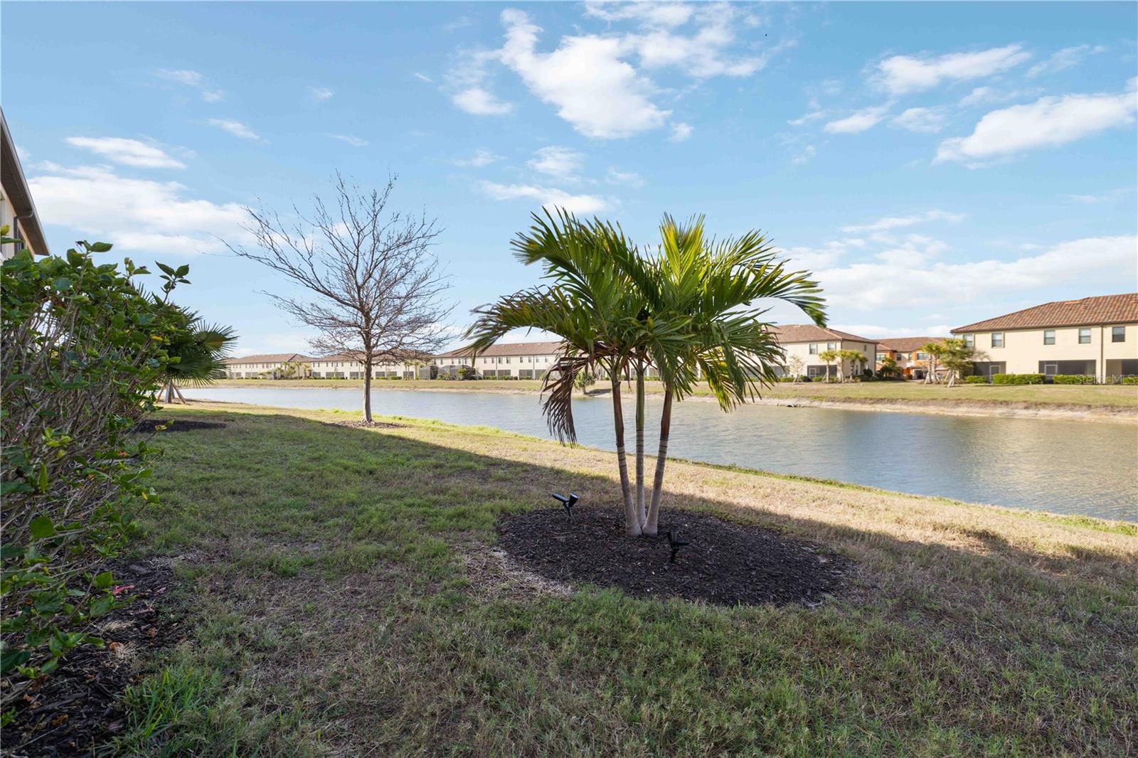 COACH HOMES III/GRAN PARADISO - Residential