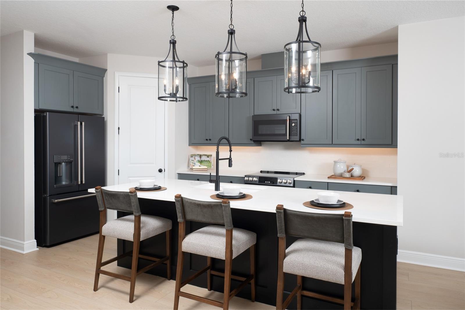 5770 CATTLE RANCH DRIVE