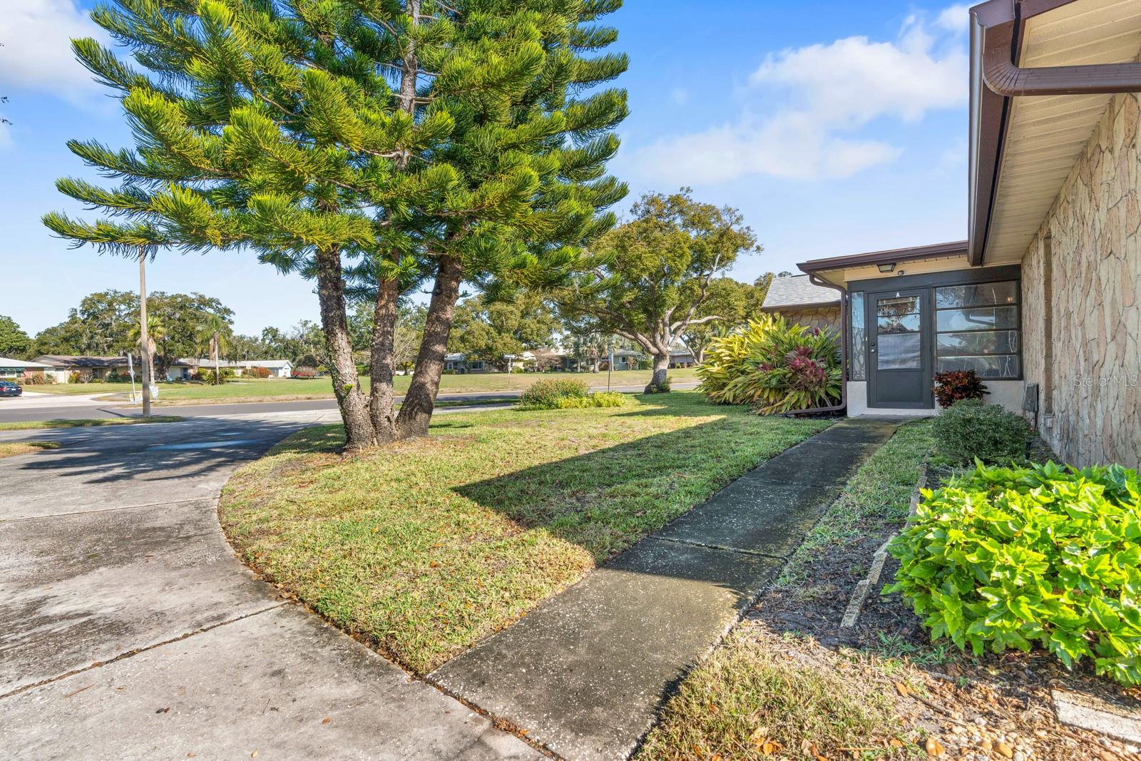 HIGHLAND LAKES CONDO - Residential