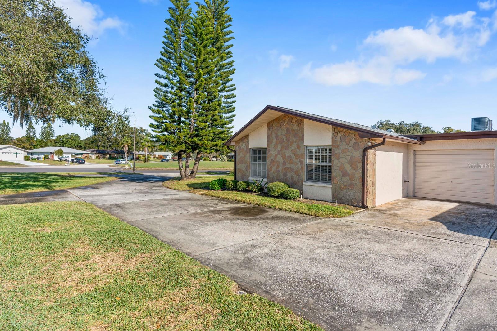 HIGHLAND LAKES CONDO - Residential