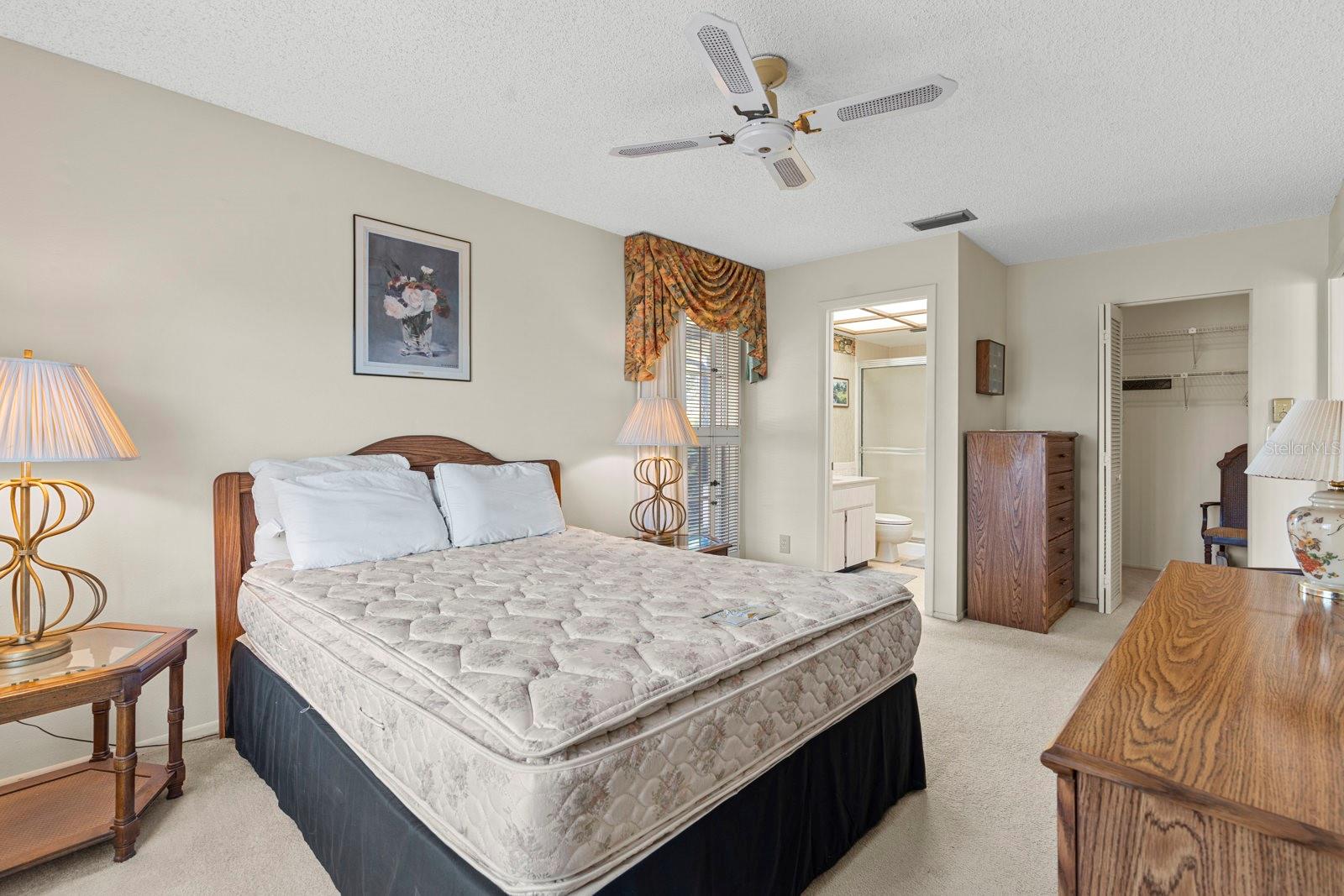 HIGHLAND LAKES CONDO - Residential