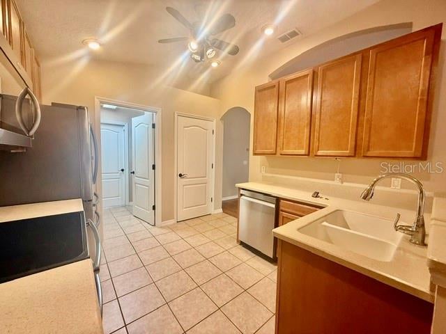 1213 BEXLEY COURT