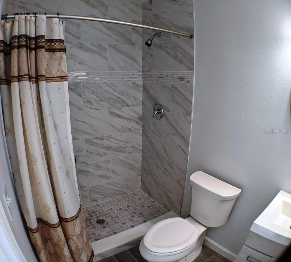 NEW PEARCE & PEARCE VEGETABLE FARMS - Residential Lease