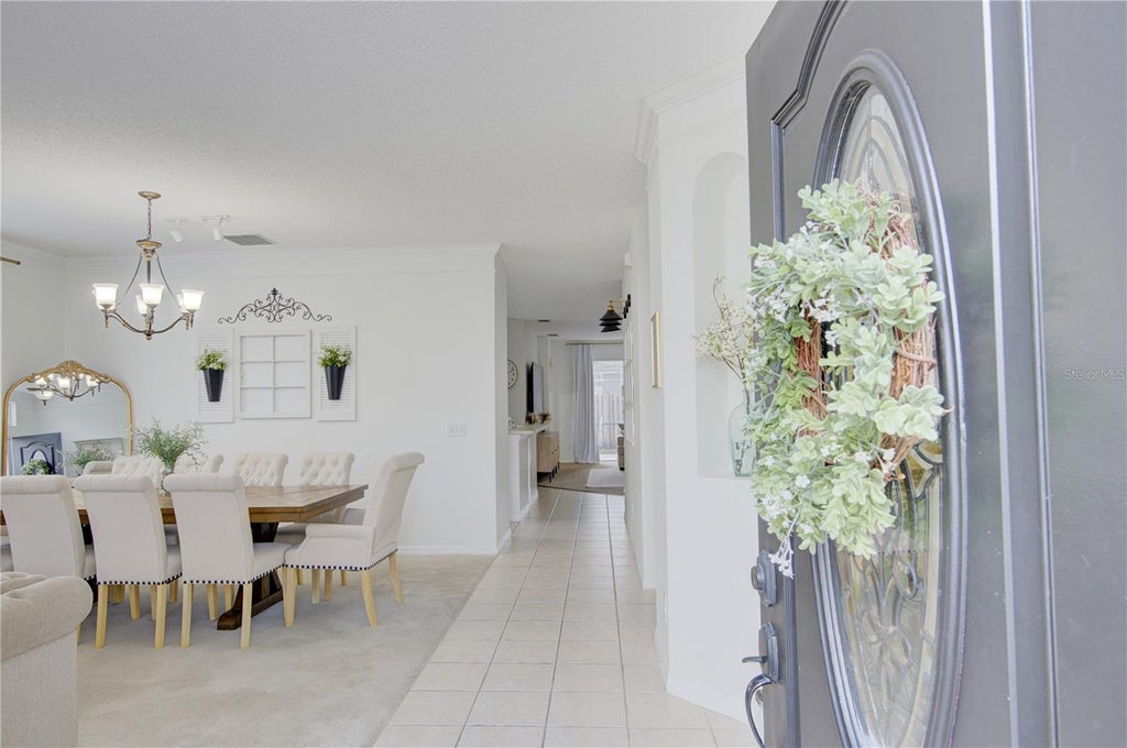 Photo of 963 Cherry Valley Way, Orlando, FL 32828 (MLS # OM729663)