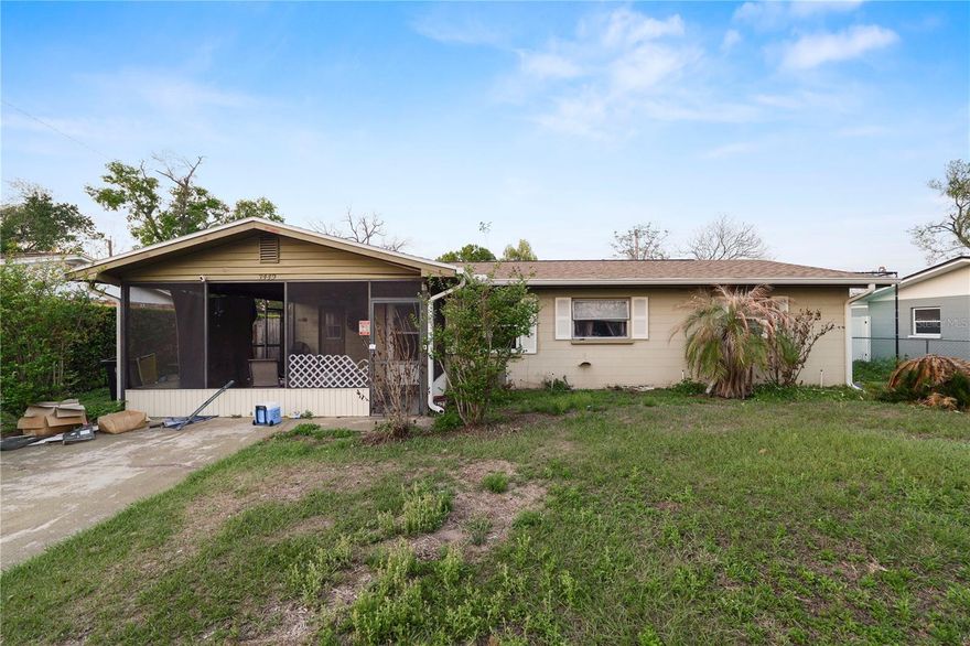 Short Sale. Check out this 4 bedroom, 1.5 bathroom home located conveniently in Lakeland with easy access to shopping, dining, and major roadways. The home features a front porch and a fenced back yard. The home is in need of repair and would make a great investment. Schedule your showing today!