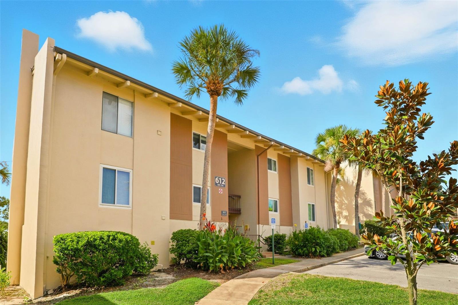 612 ORANGE DRIVE 192