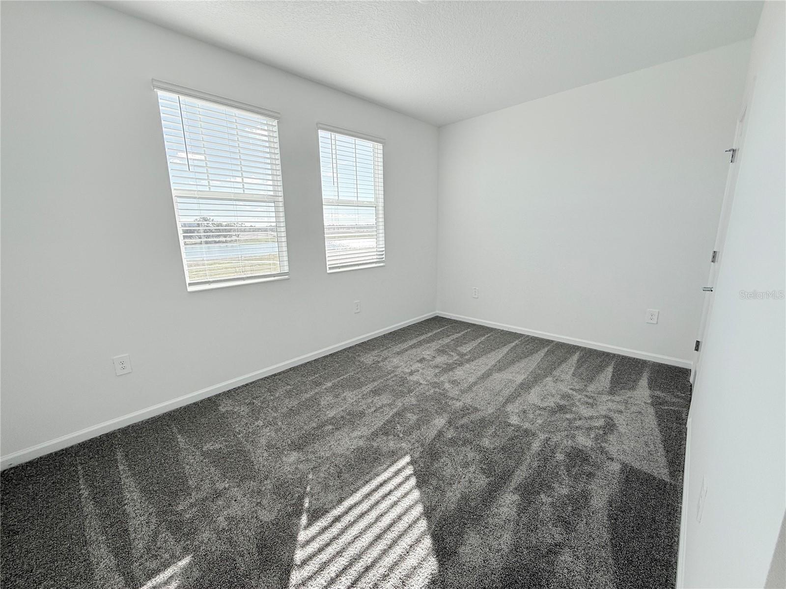 BRONSONS RIDGE 32S - Residential Lease