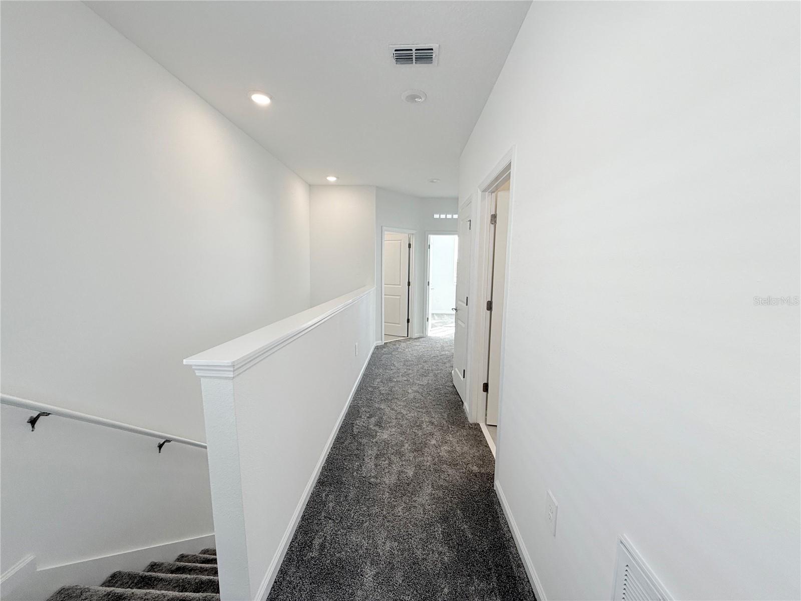 BRONSONS RIDGE 32S - Residential Lease