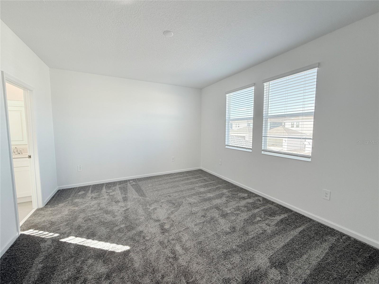 BRONSONS RIDGE 32S - Residential Lease