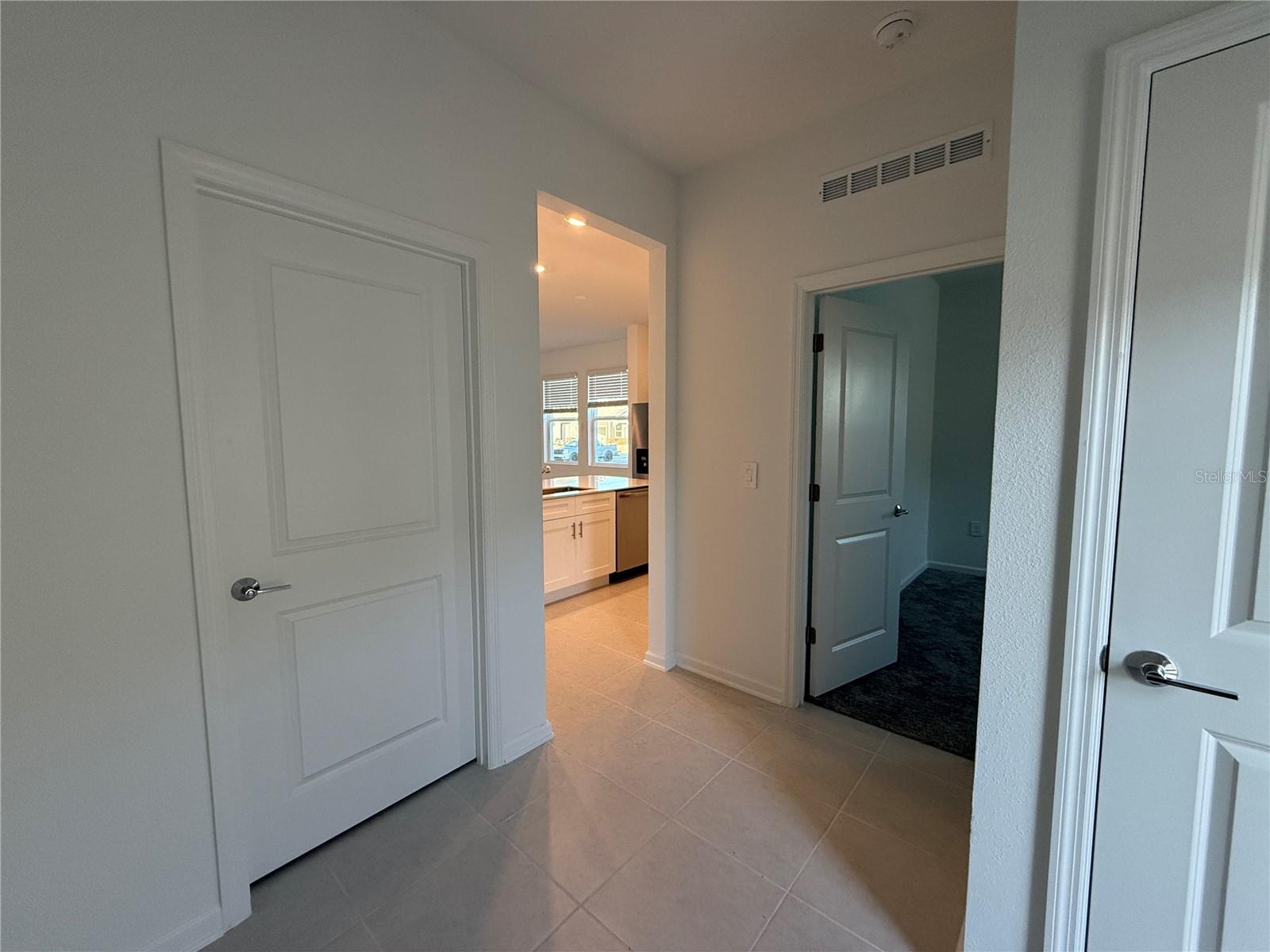 BRONSONS RIDGE 32S - Residential Lease