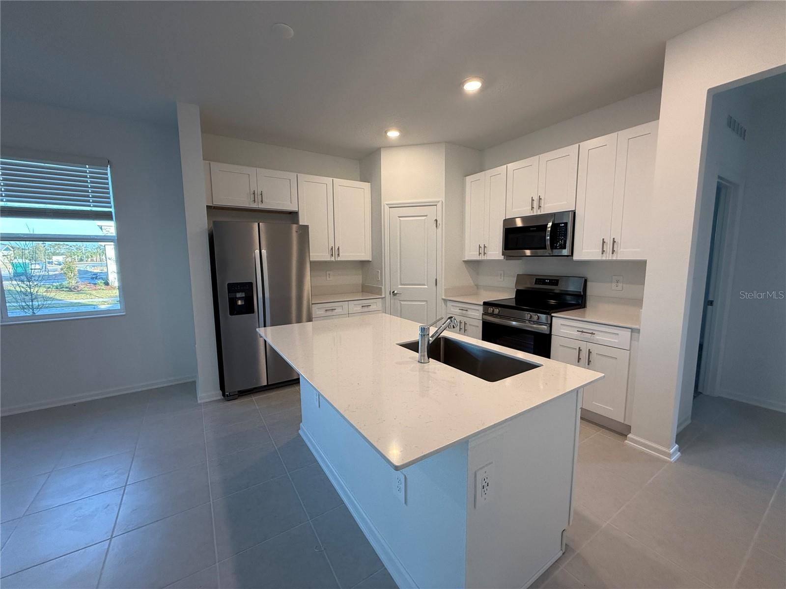 BRONSONS RIDGE 32S - Residential Lease