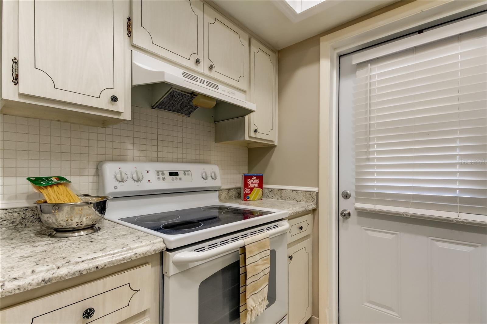 DREW RIDGE APTS CO-OP - Residential
