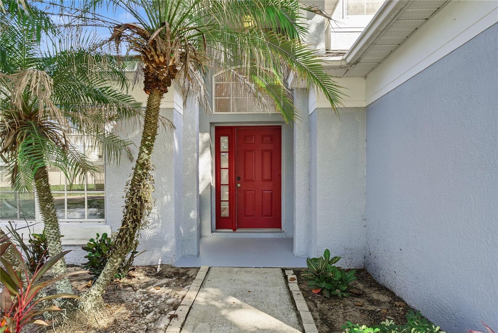 Photo of 291 Grosvenor Loop, Davenport, FL 33897 (MLS # O6452215)