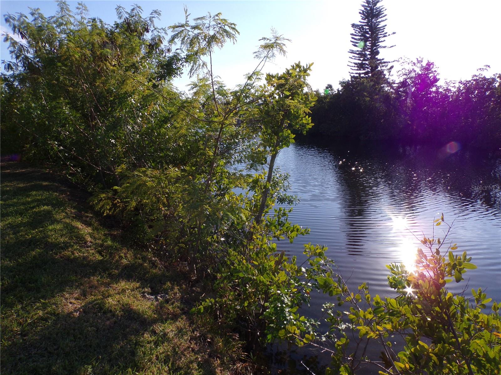 PELICAN POINTE 1ST ADD - Land