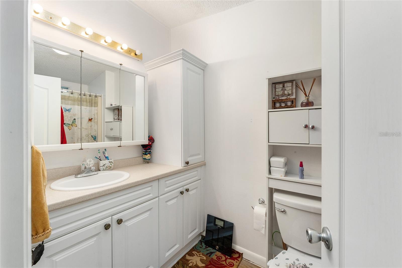 HILLTOP ESTATES - Residential