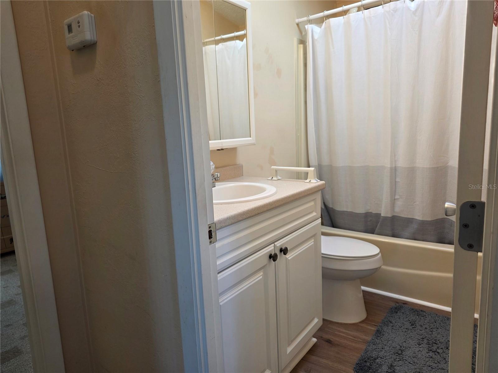 HILLTOP ESTATES - Residential