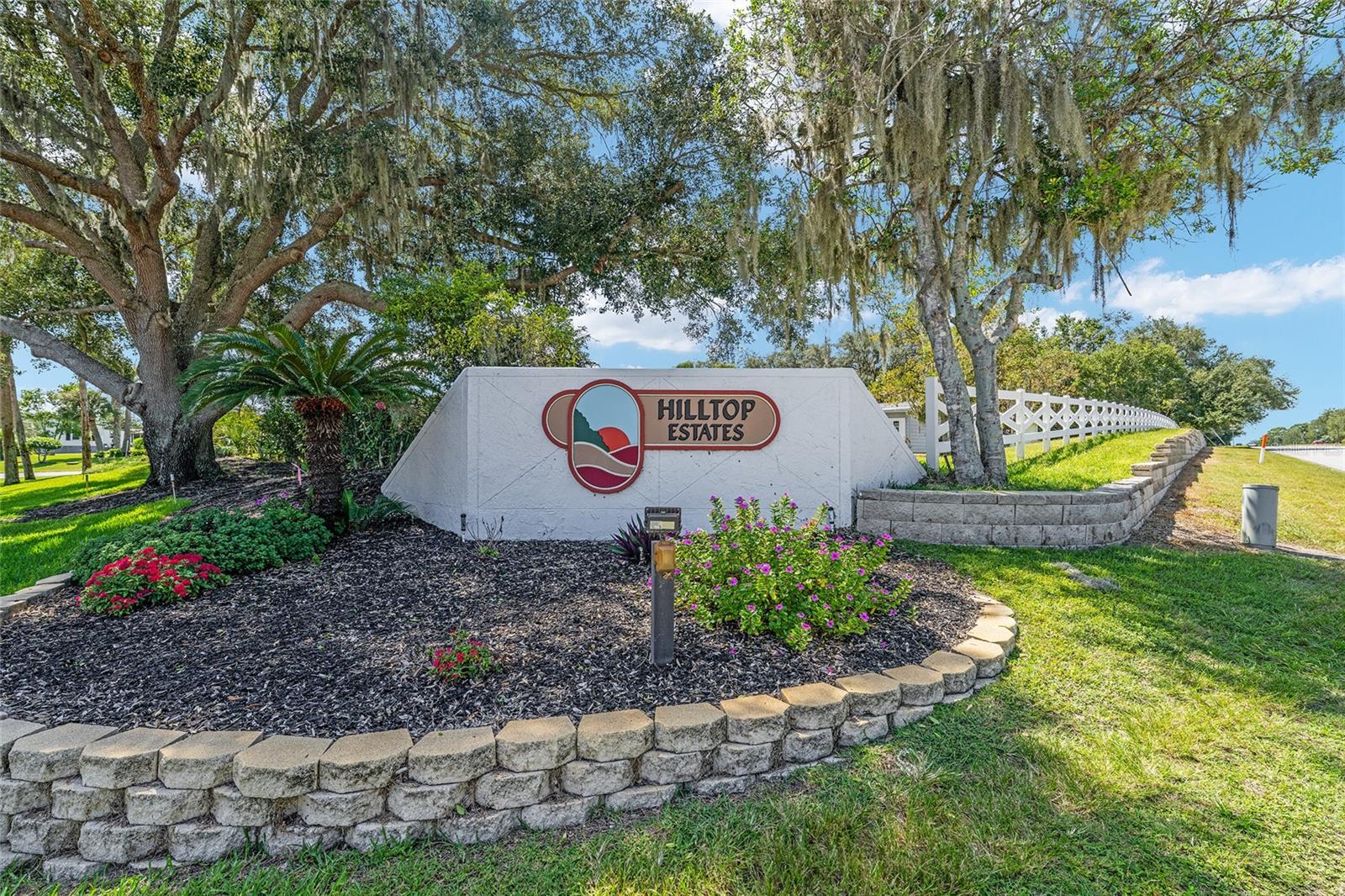 HILLTOP ESTATES - Residential