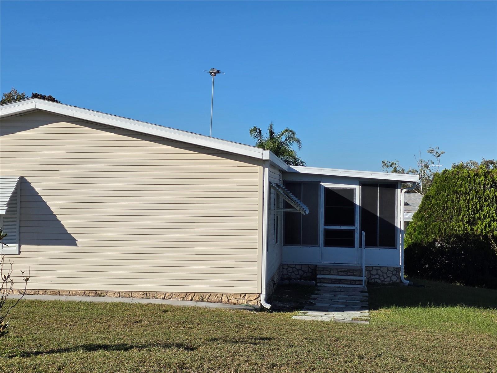 HILLTOP ESTATES - Residential