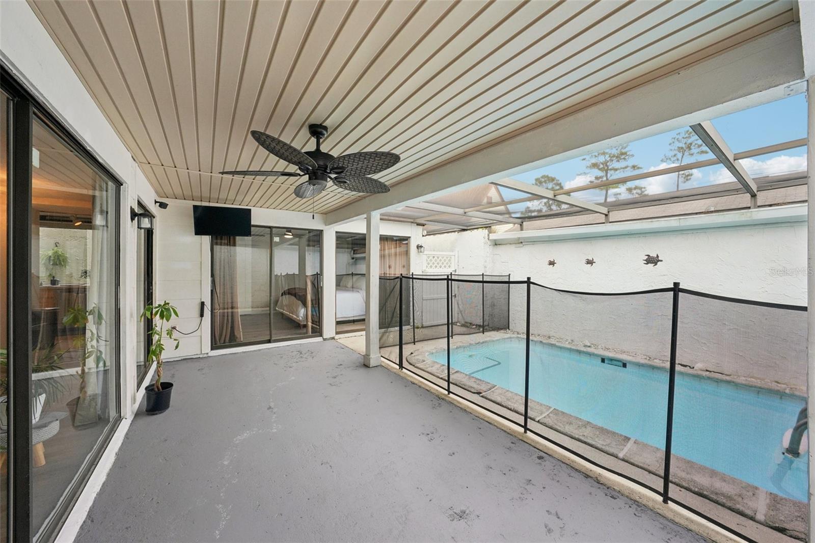 BEACON WOODS VILLAGE - Residential