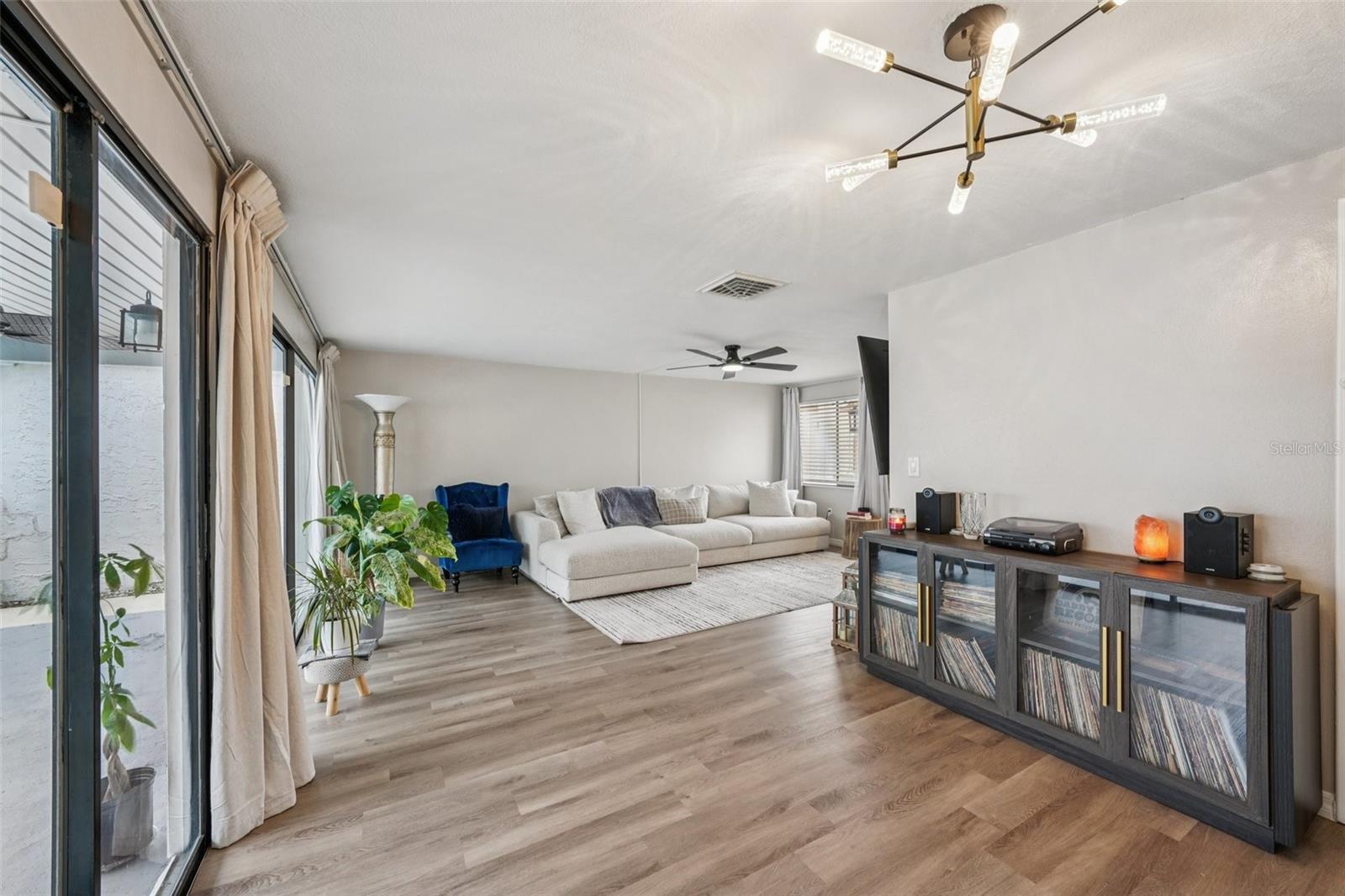 BEACON WOODS VILLAGE - Residential