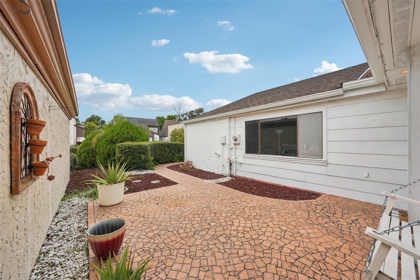 BEACON WOODS VILLAGE - Residential