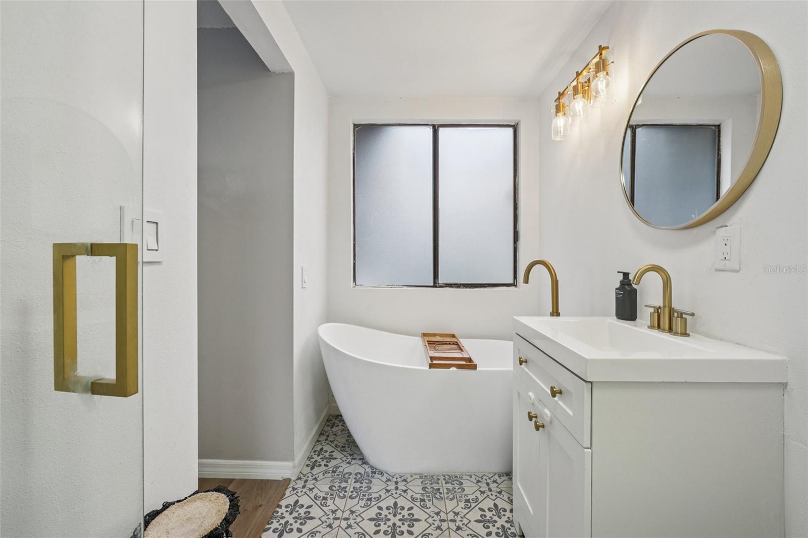 BEACON WOODS VILLAGE - Residential