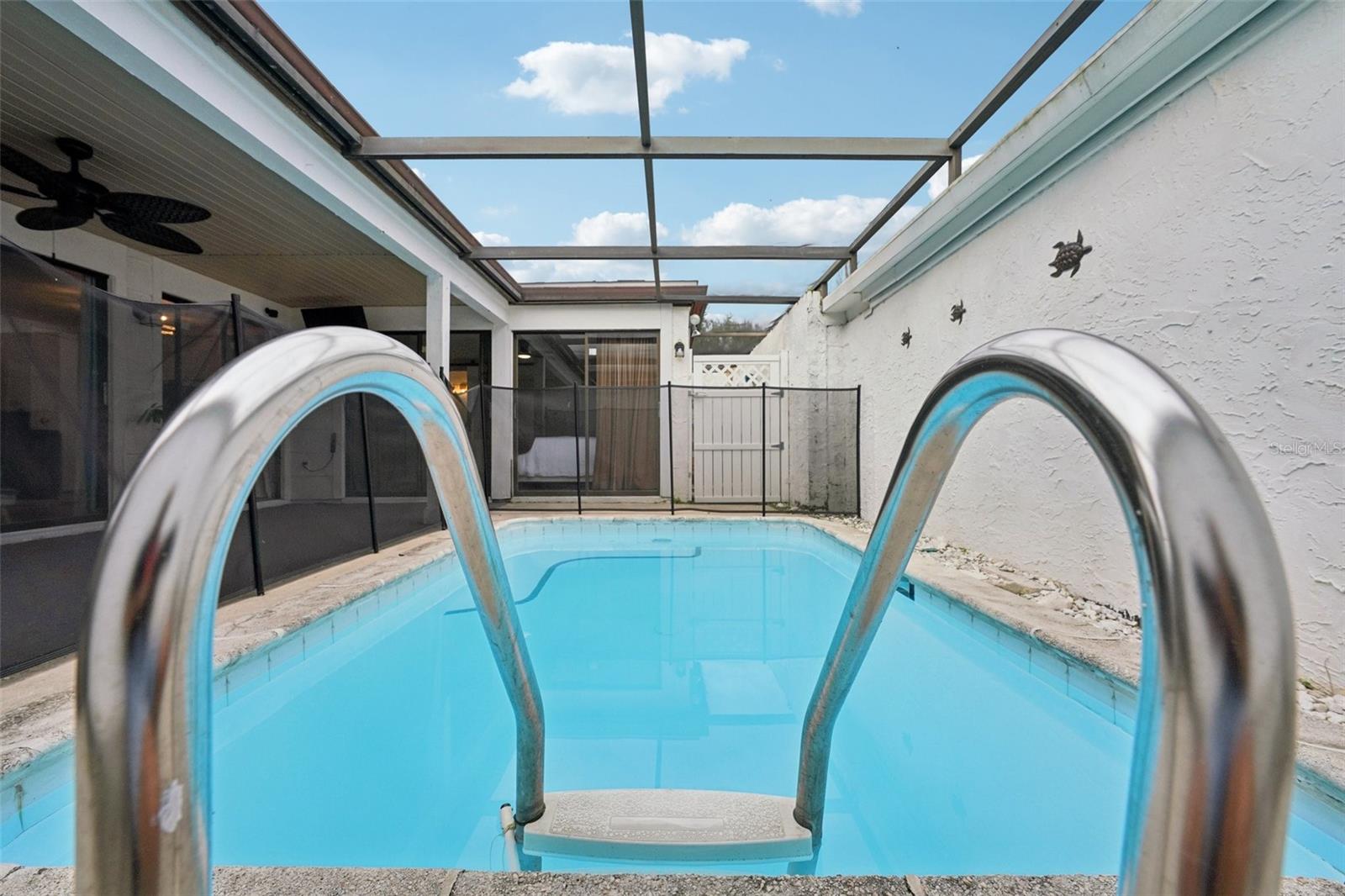 BEACON WOODS VILLAGE - Residential