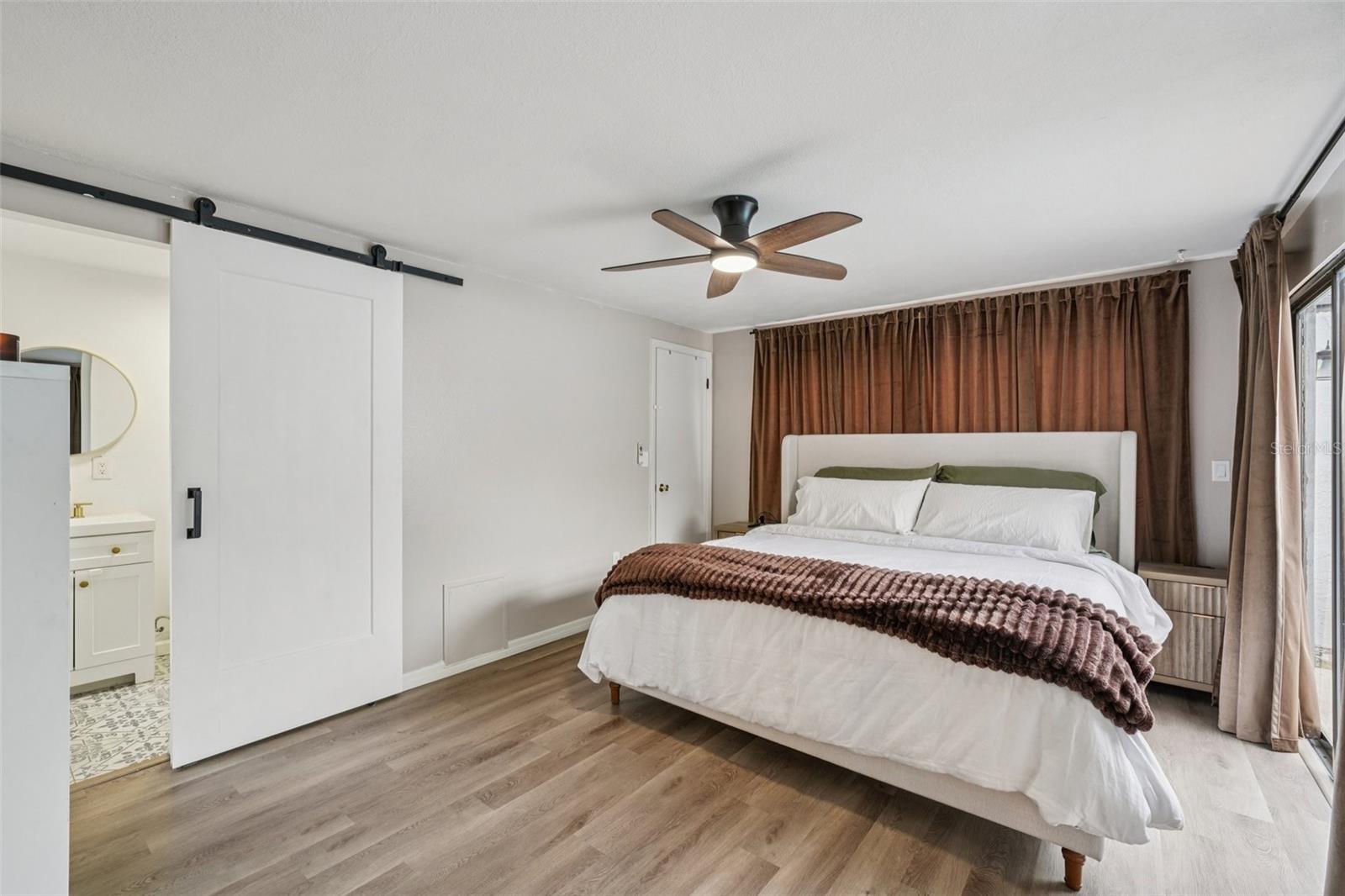 BEACON WOODS VILLAGE - Residential