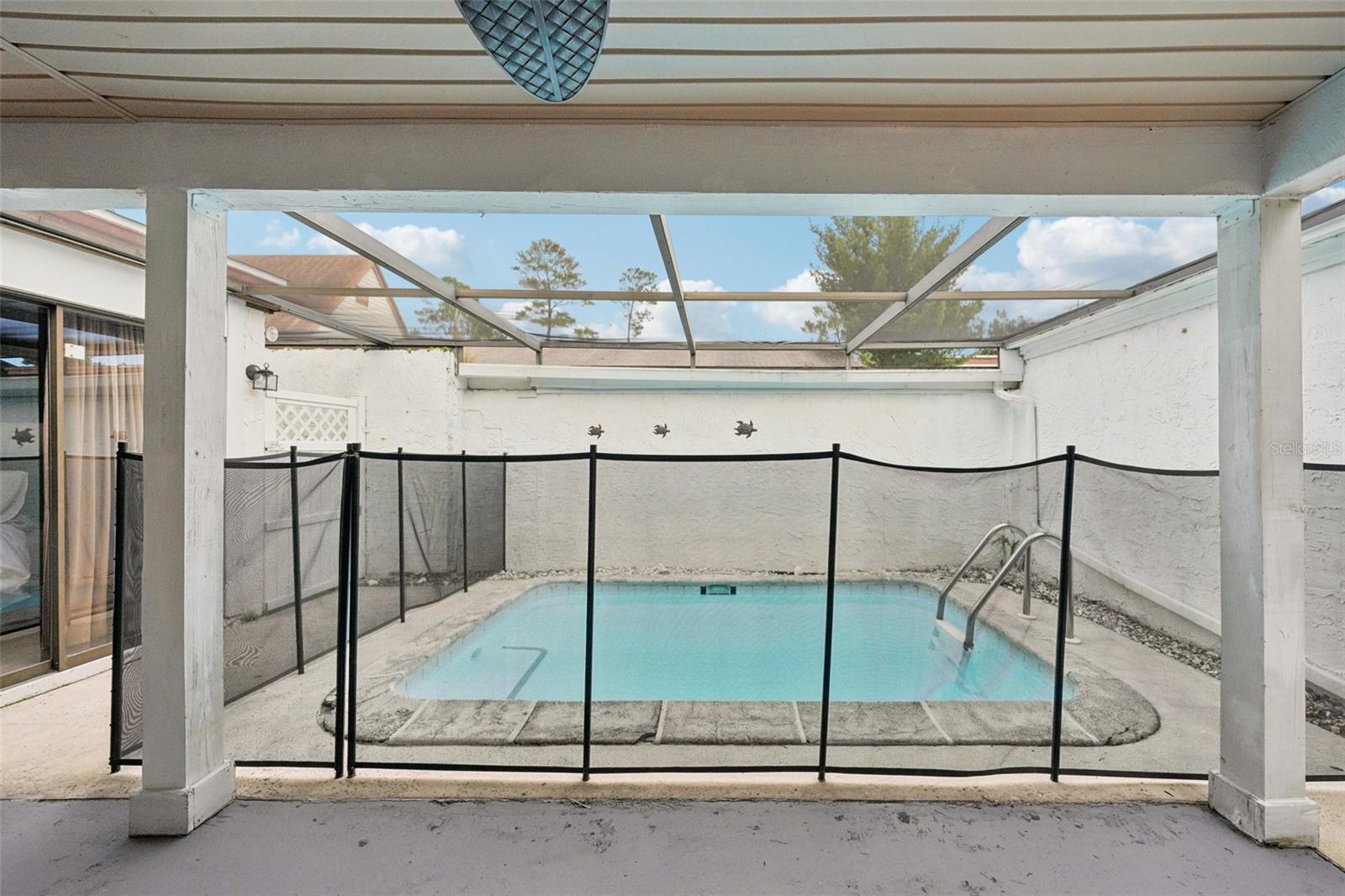 BEACON WOODS VILLAGE - Residential