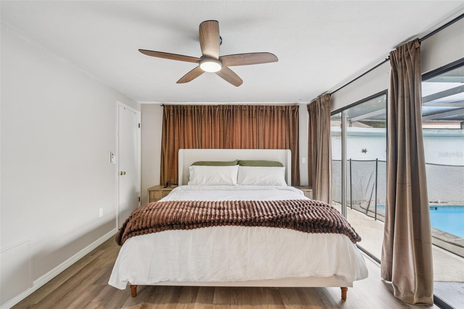 BEACON WOODS VILLAGE - Residential