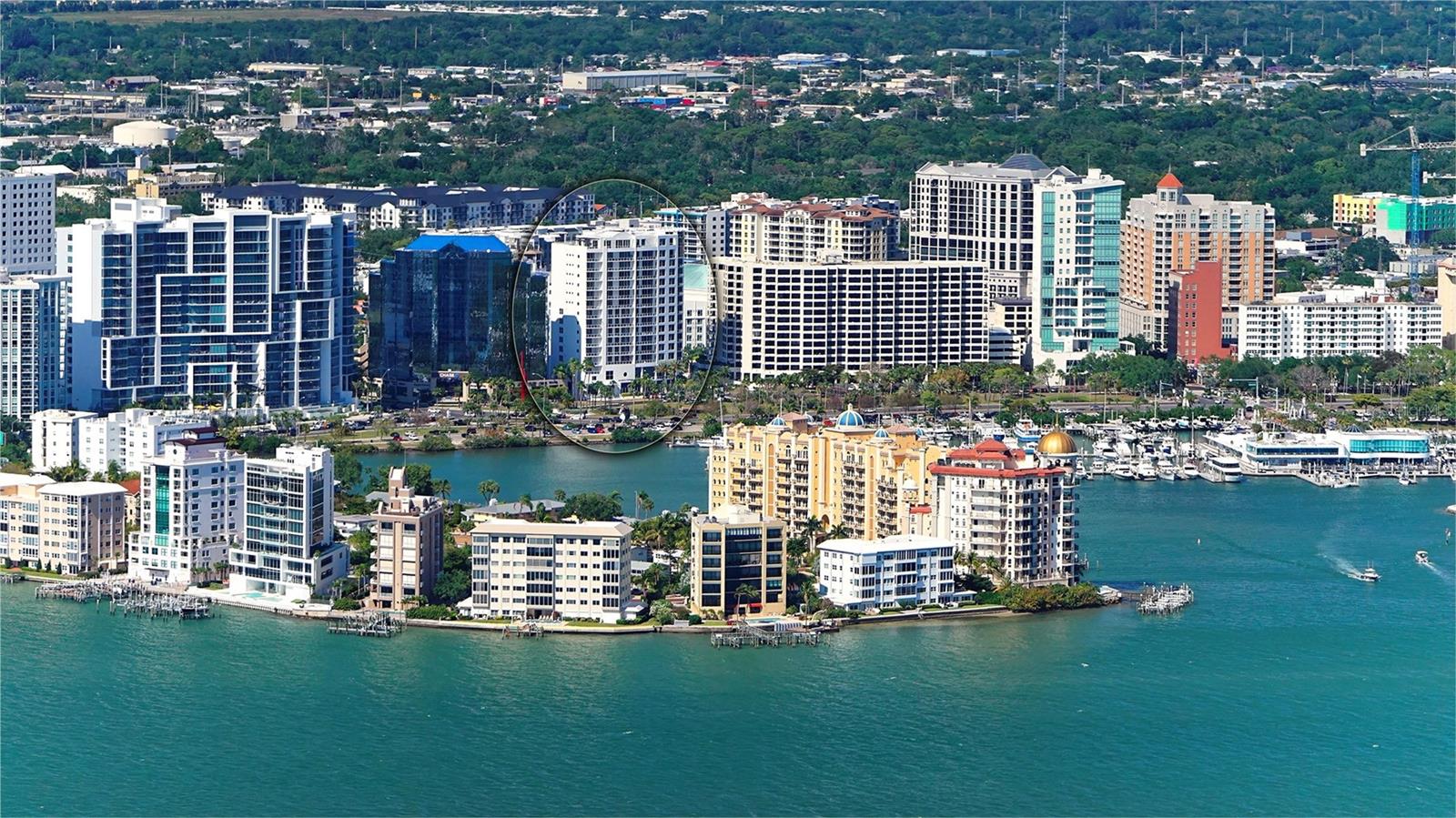 MARINA TOWER - Residential