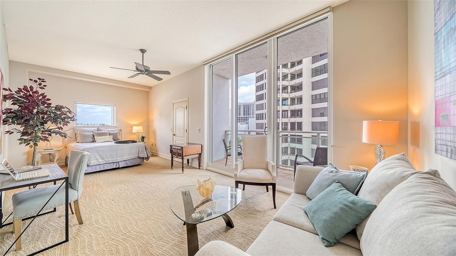 MARINA TOWER - Residential