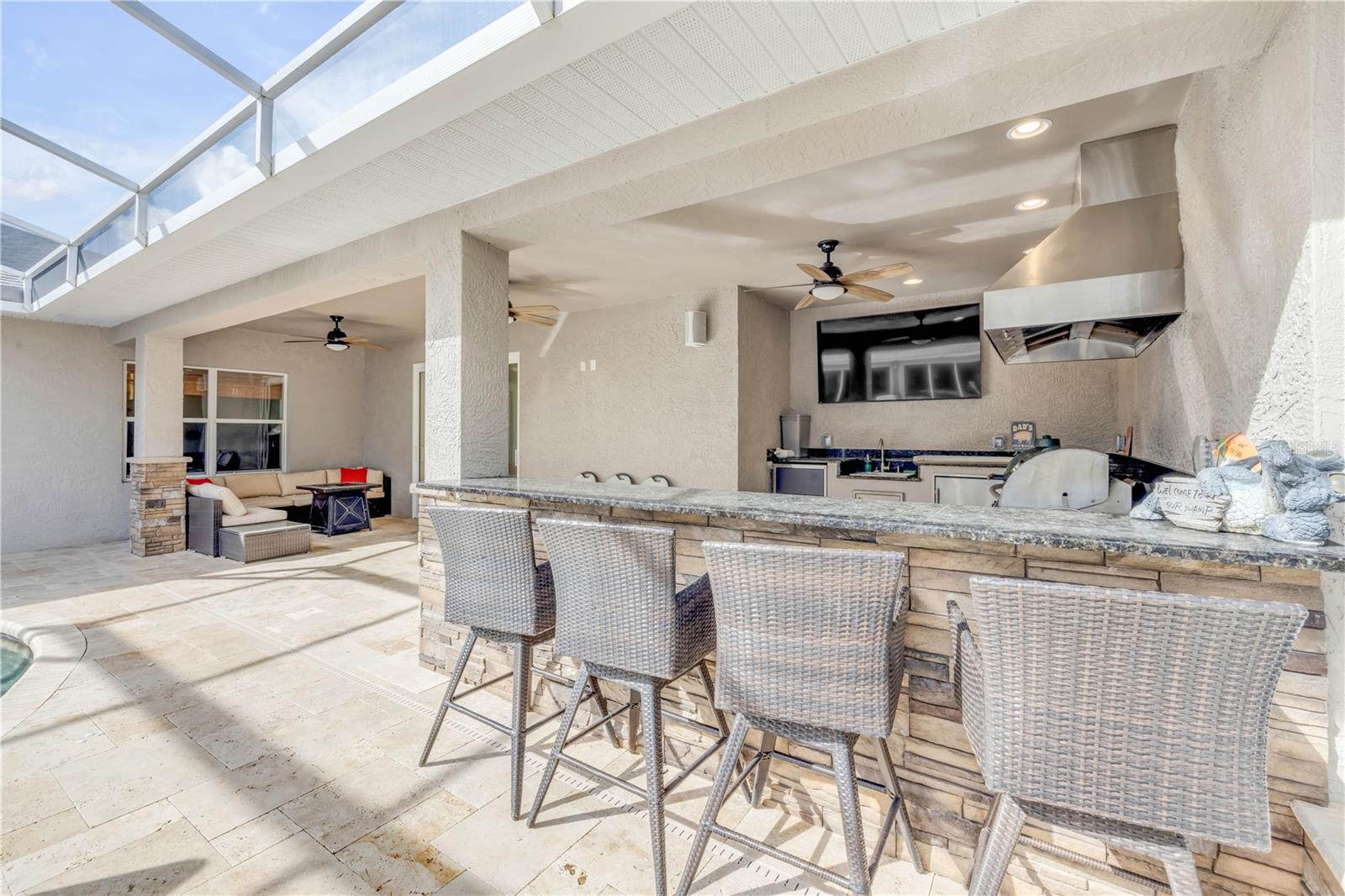 CRESTWOOD MANOR - Residential