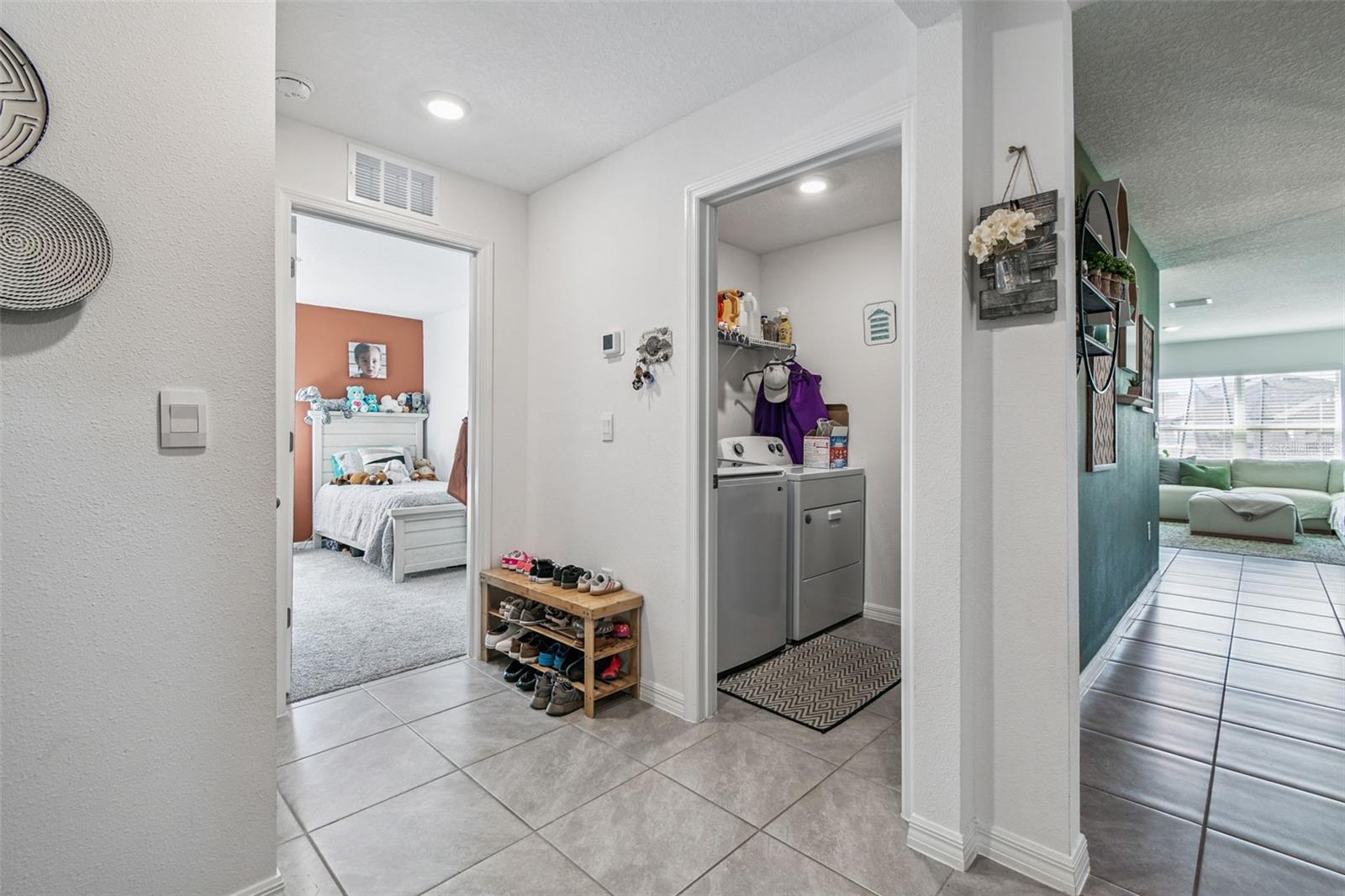 BERRY BAY SUB - Residential Lease