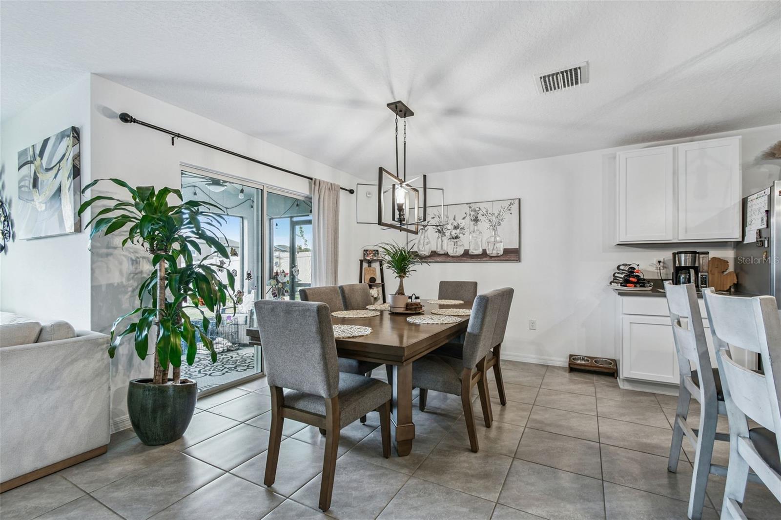 BERRY BAY SUB - Residential Lease