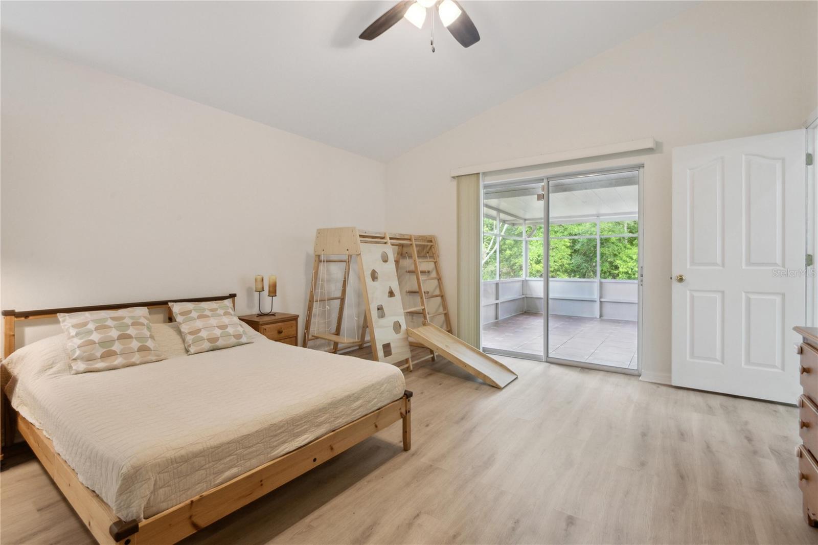 FAWN LAKE PH V - Residential