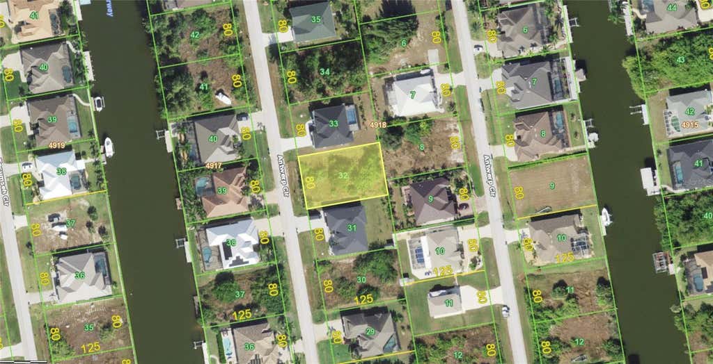 Photo of 8113 Antwerp Circle, Port Charlotte, FL 33981 (MLS # A4703166)