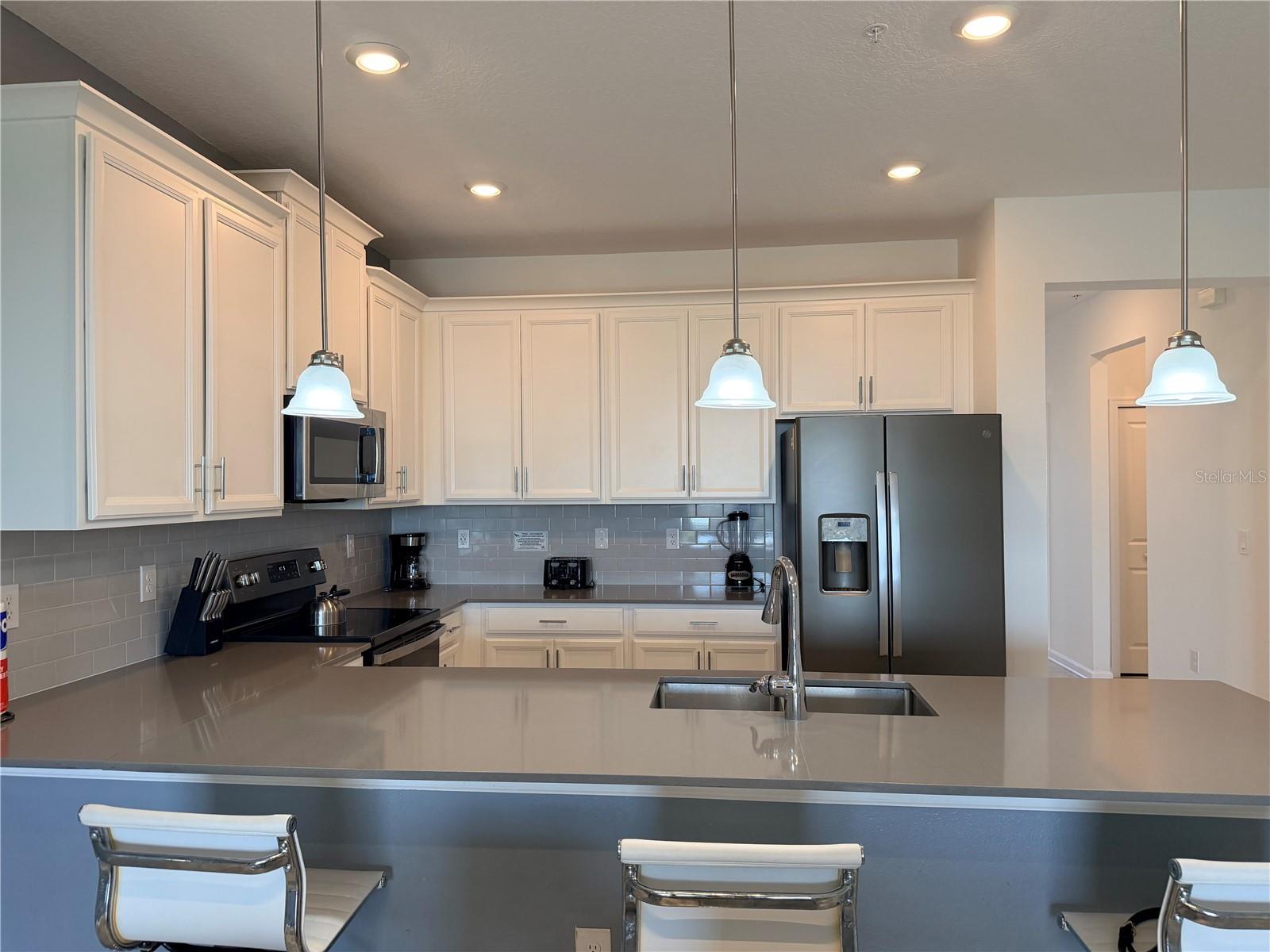 CHAMPIONSGATE CONDO 2 PH 13 & 14 - Residential