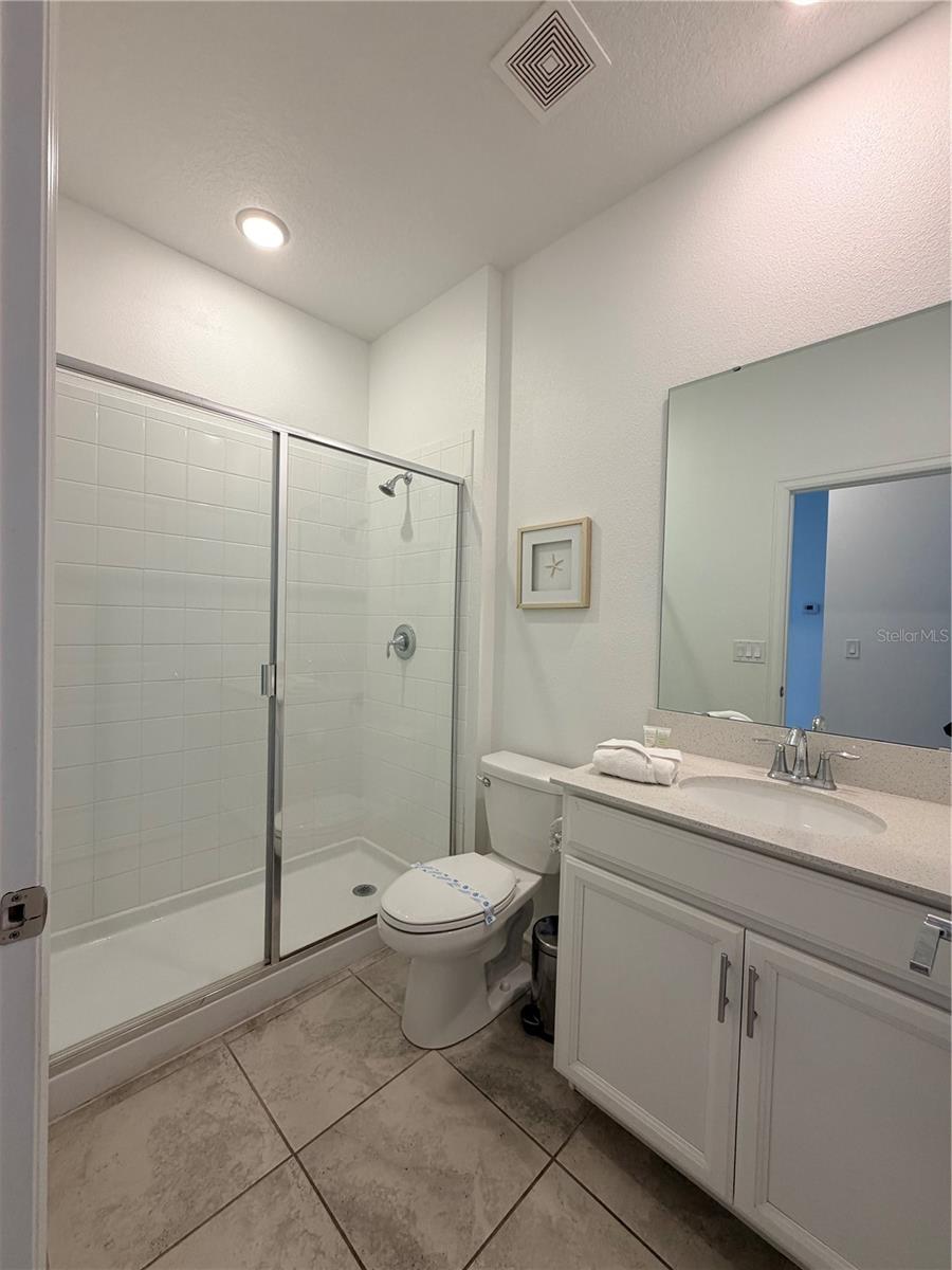 CHAMPIONSGATE CONDO 2 PH 13 & 14 - Residential